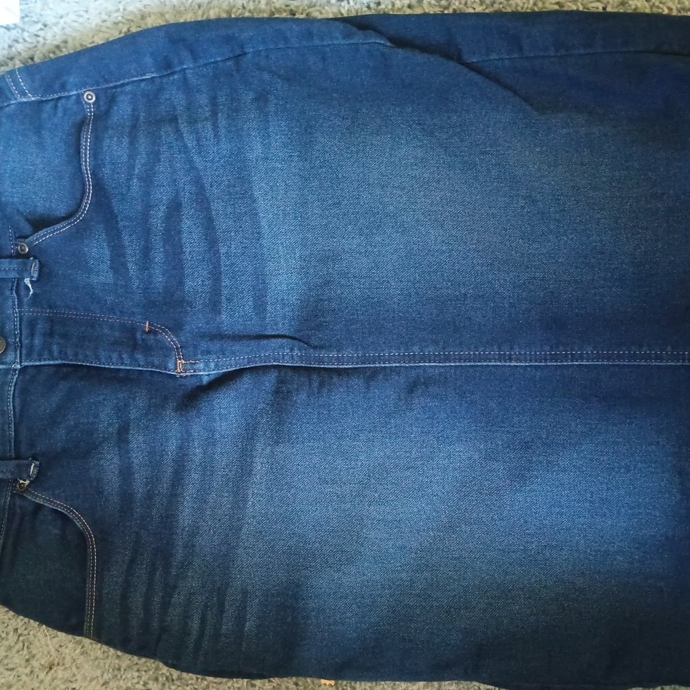 Lee Women's Relaxed Fit Jean Skirt